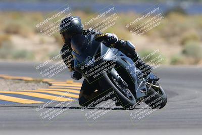 media/Oct-01-2023-SoCal Trackdays (Sun) [[4c570cc352]]/Turn 16 (120pm)/